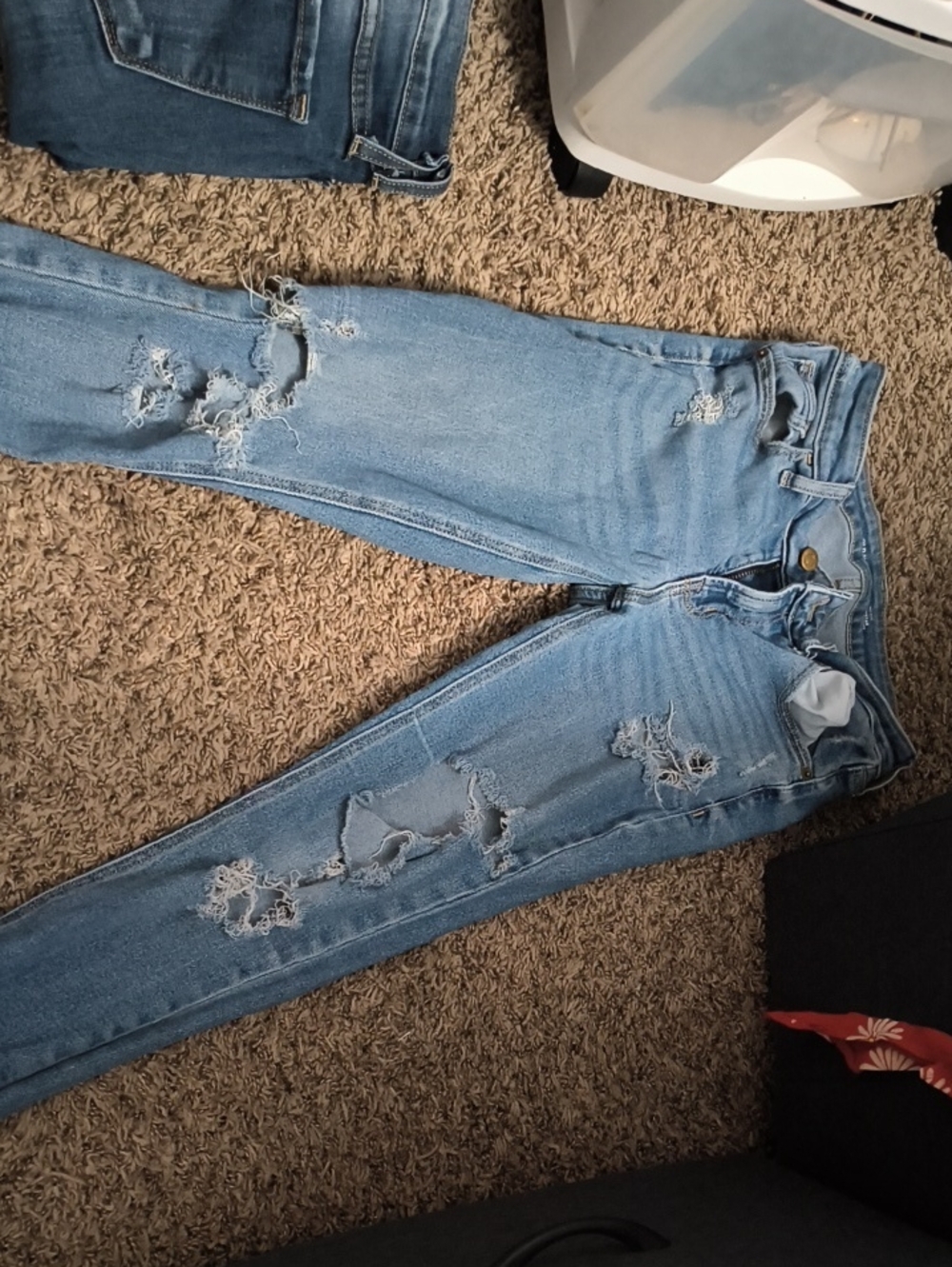 Old Navy Light Blue Ripped Skinny Jeans